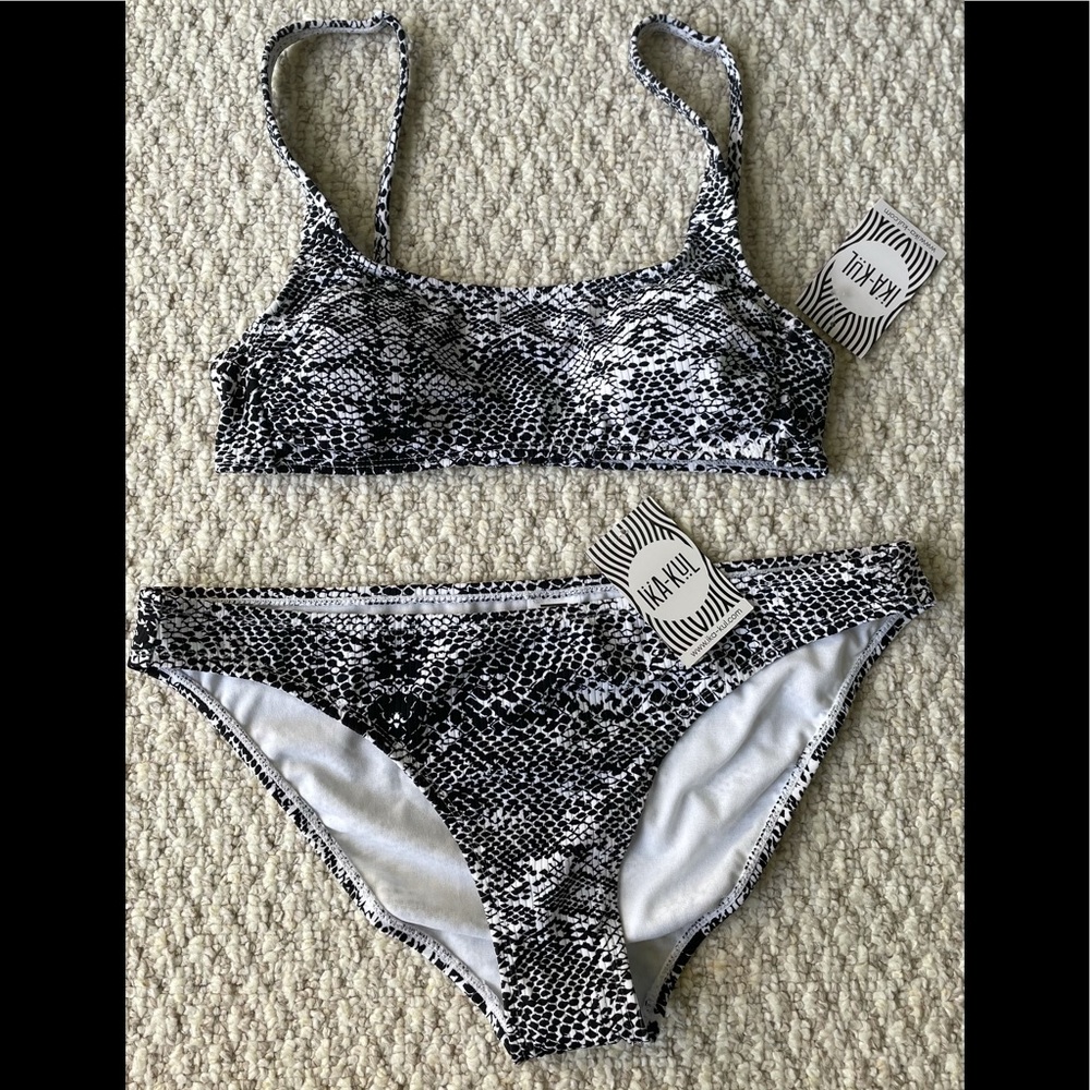 NWT IKA KUL Bikini - Picture 2 of 8